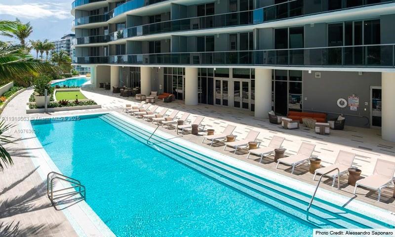 image Aria On The Bay45