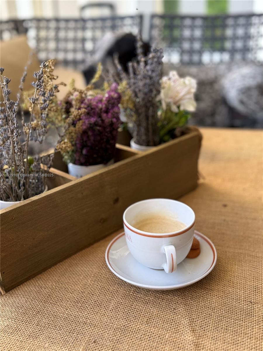 image The Towers Of Key Biscayn18