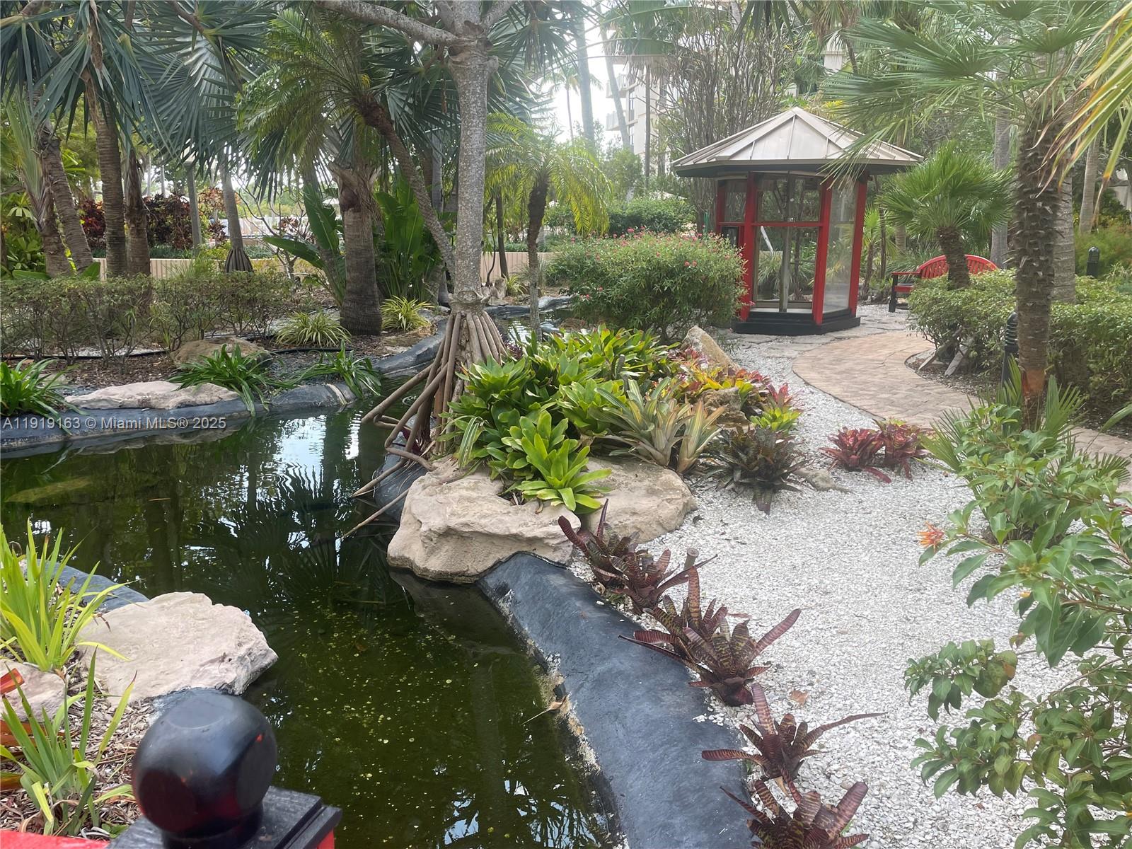 image The Towers Of Key Biscayn25