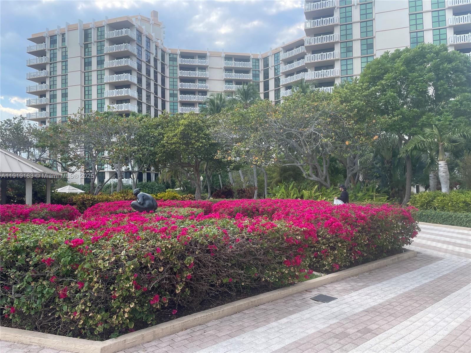 image The Towers Of Key Biscayn26