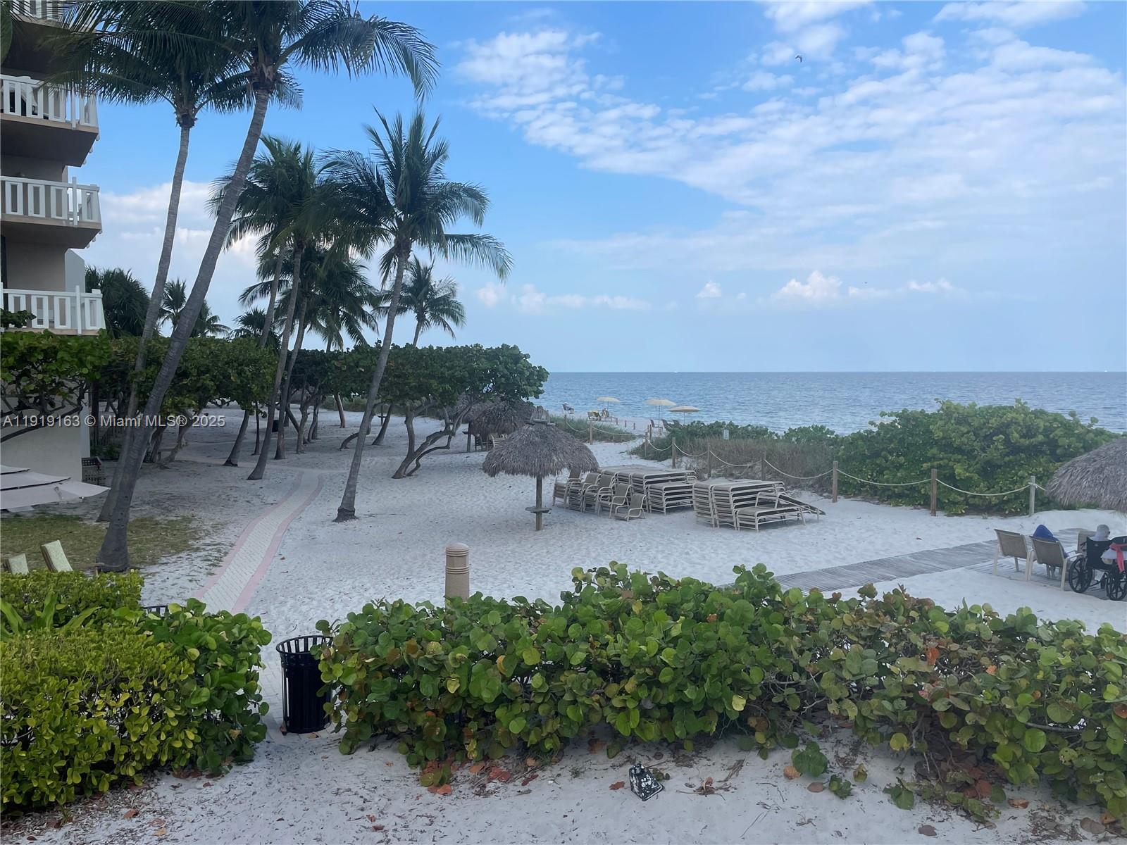 image The Towers Of Key Biscayn30