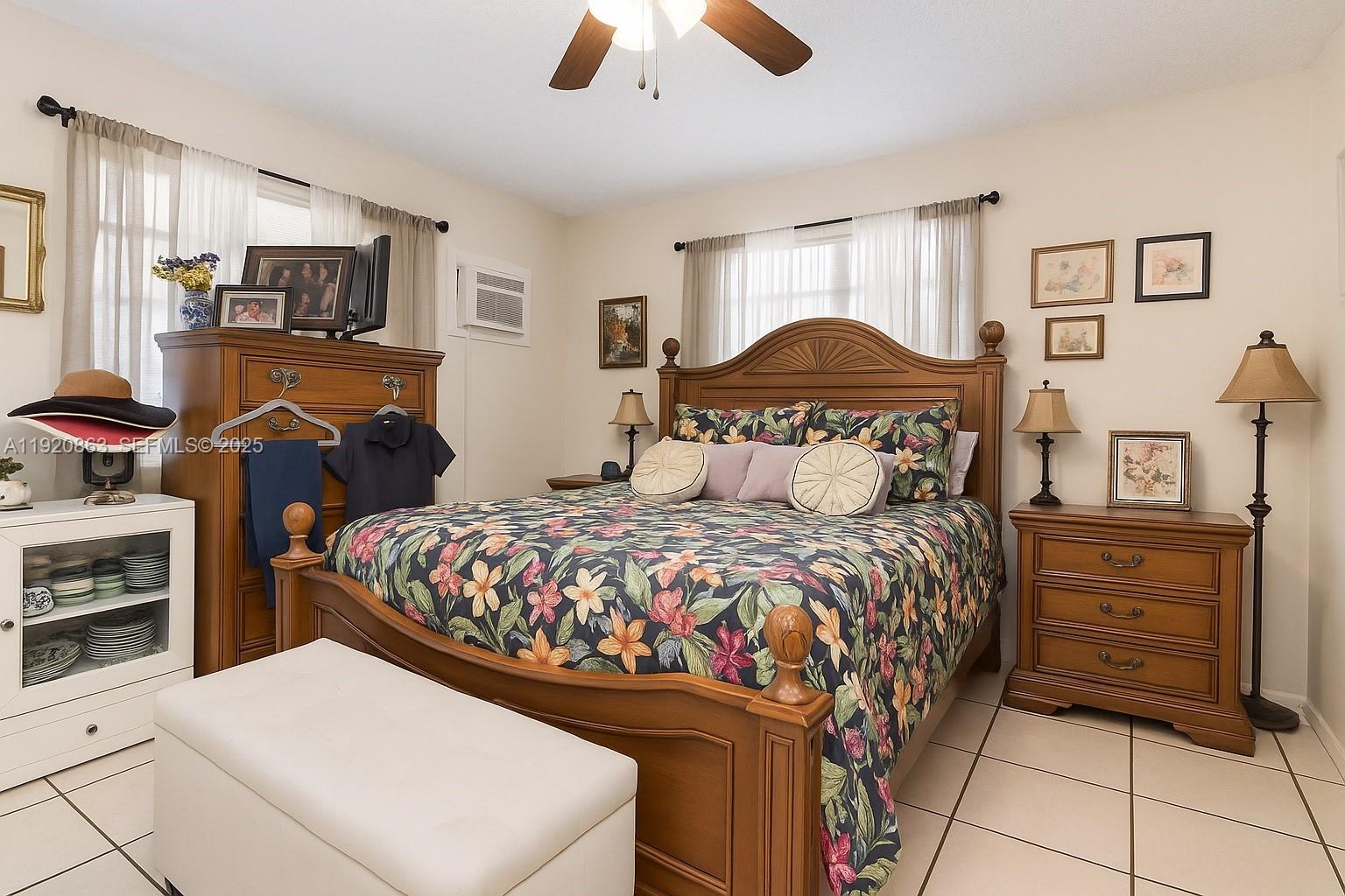 2740 SW 23rd St Miami, FL 33145