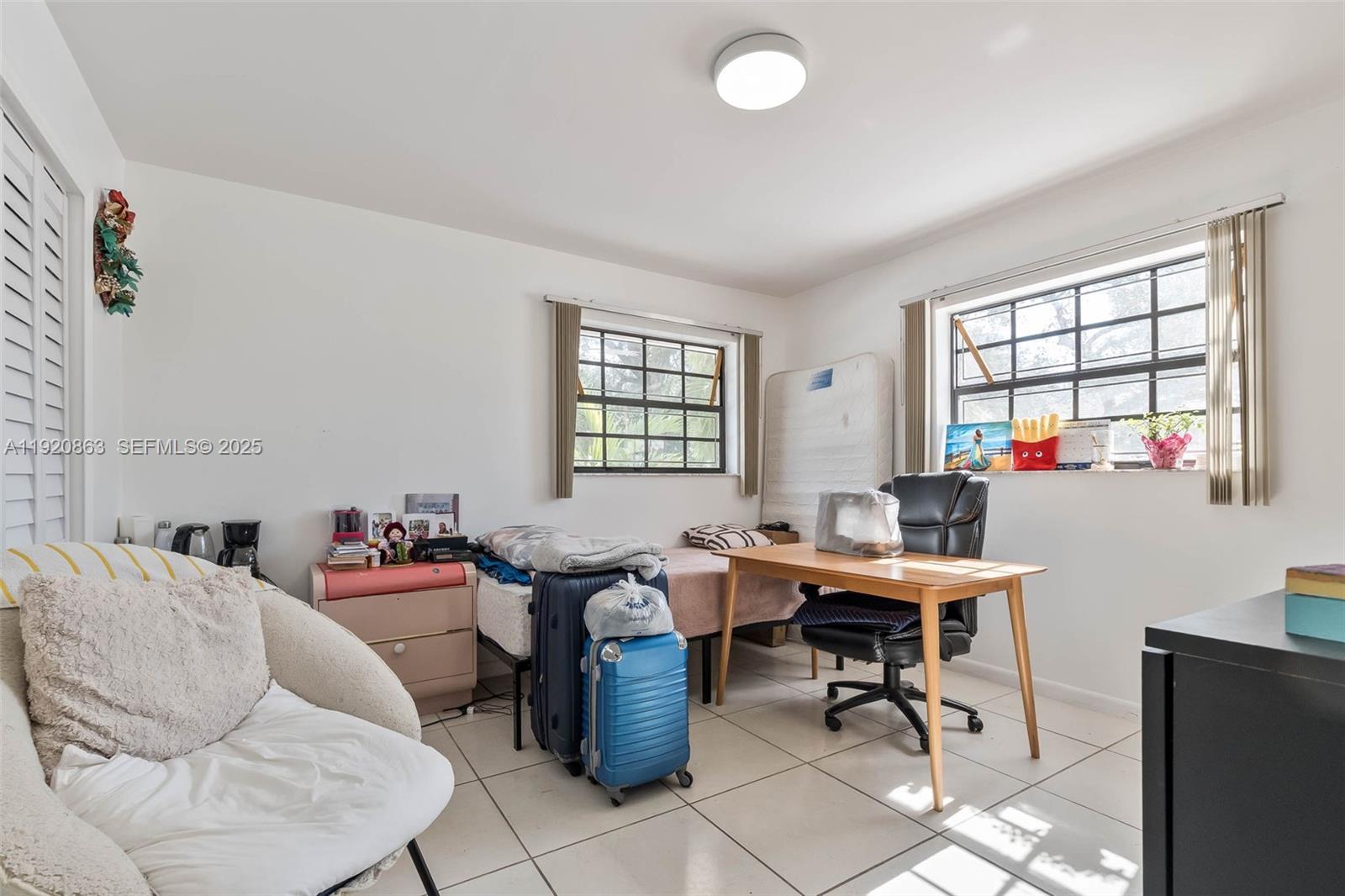 2740 SW 23rd St Miami, FL 33145