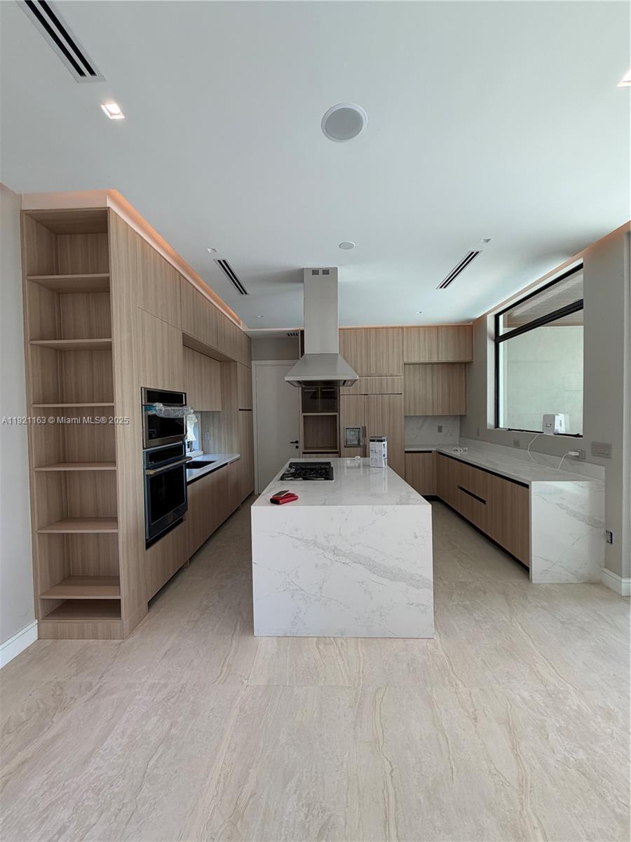 1380 Hollywood Blvd Hollywood, FL 33019