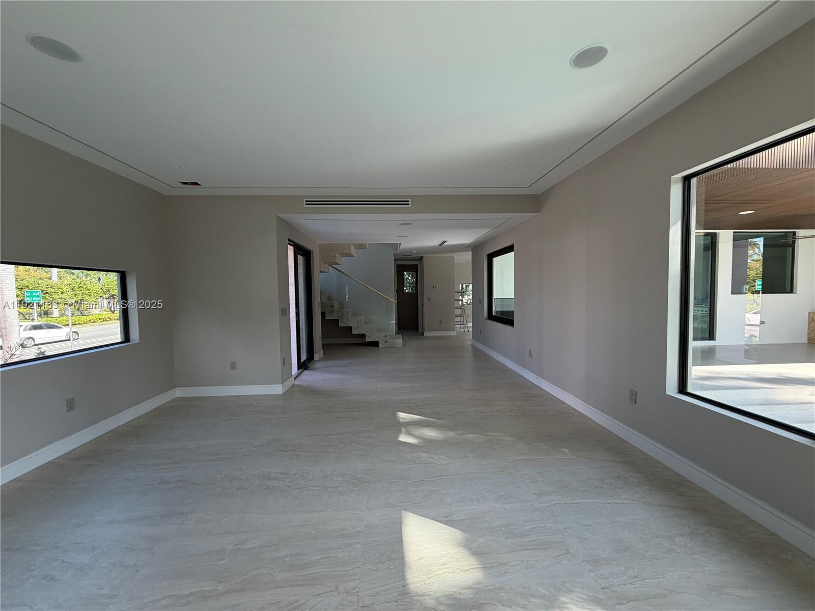 1380 Hollywood Blvd Hollywood, FL 33019