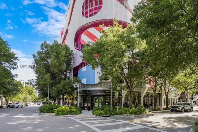 37 NE 44th St Miami, FL 33137