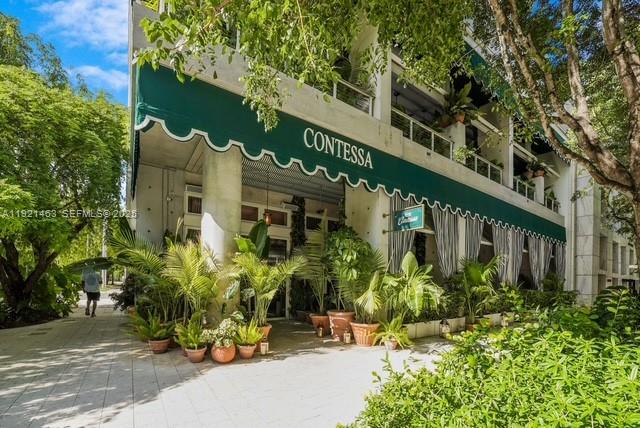 37 NE 44th St Miami, FL 33137