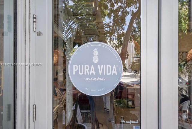 37 NE 44th St Miami, FL 33137