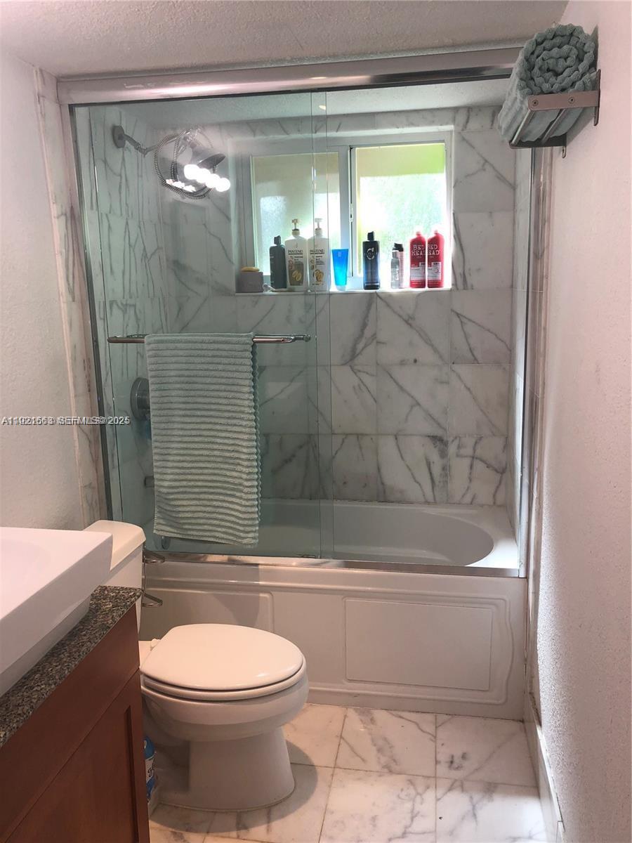 9971 W Bay Hbr Dr #101 Bay Harbor Islands, FL 33154