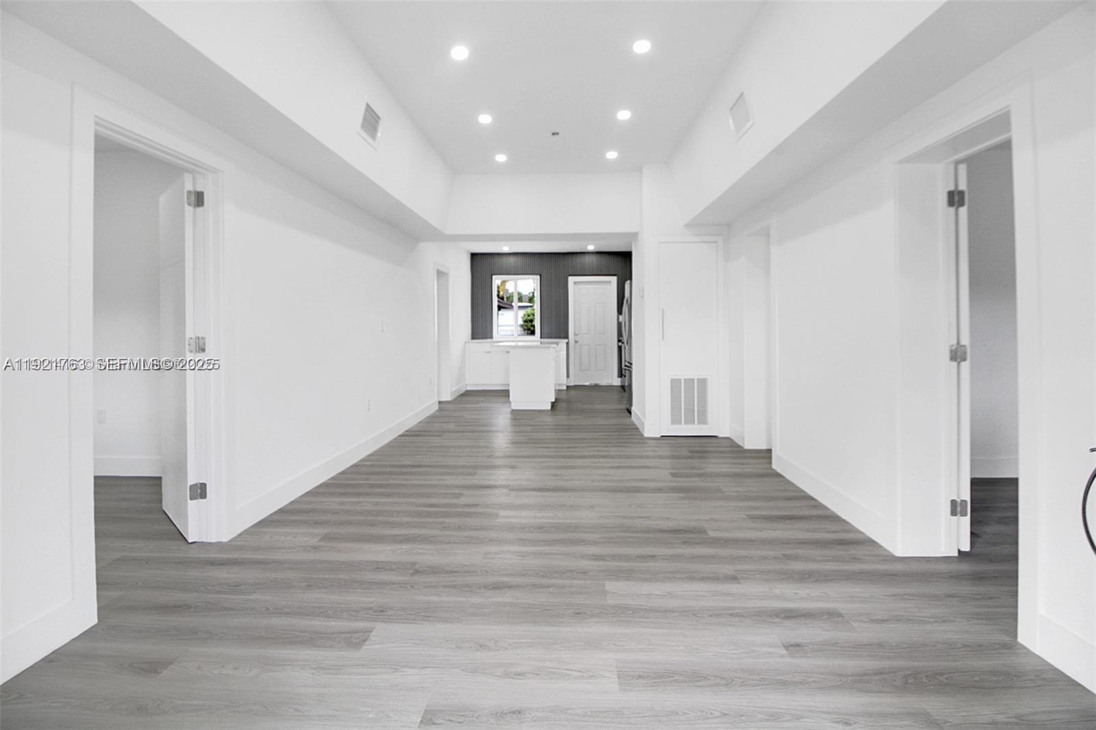 745 NW 140th St Miami, FL 33168