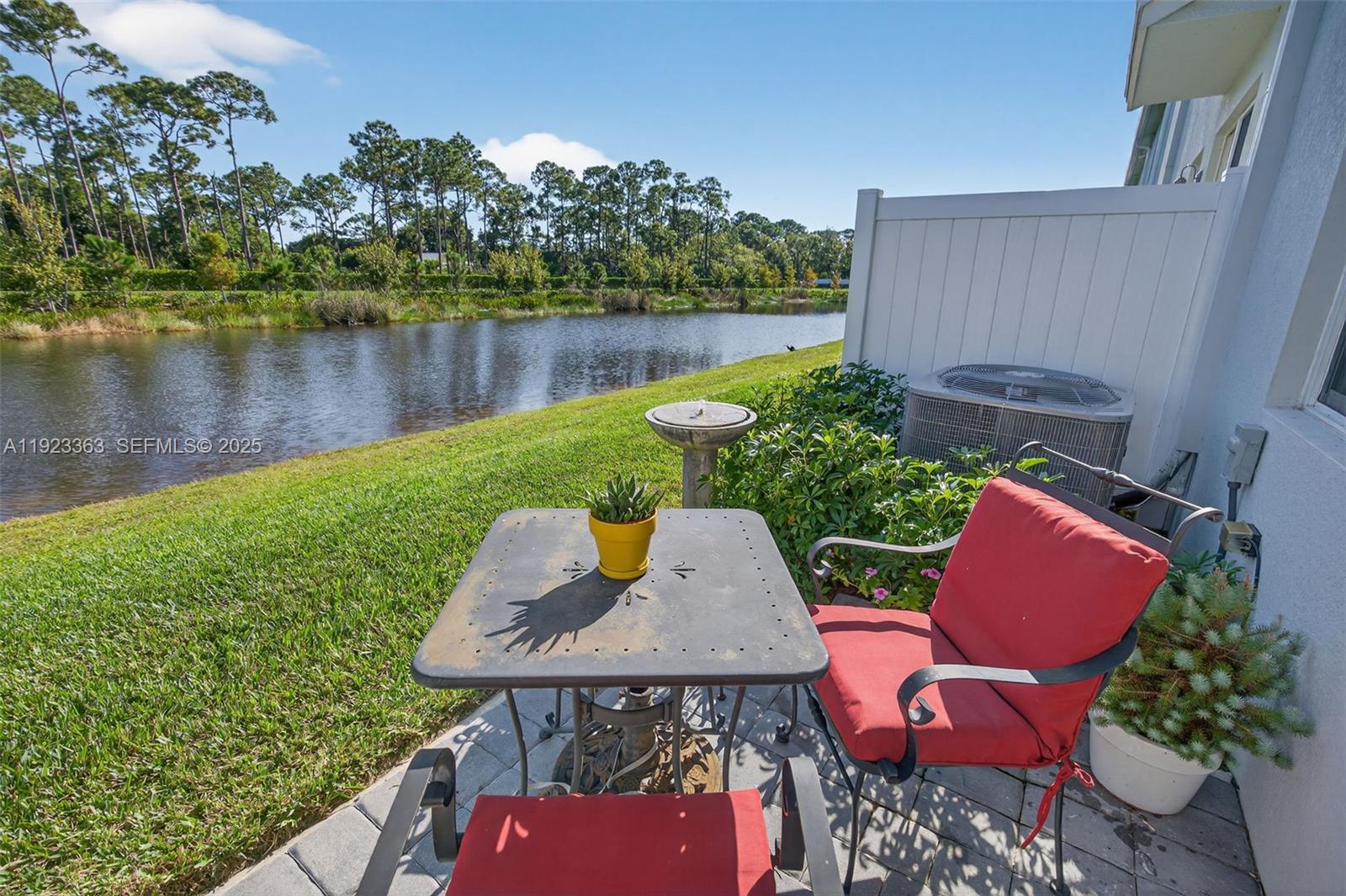 5746 SE Edgewater Cir Stuart, FL 34997