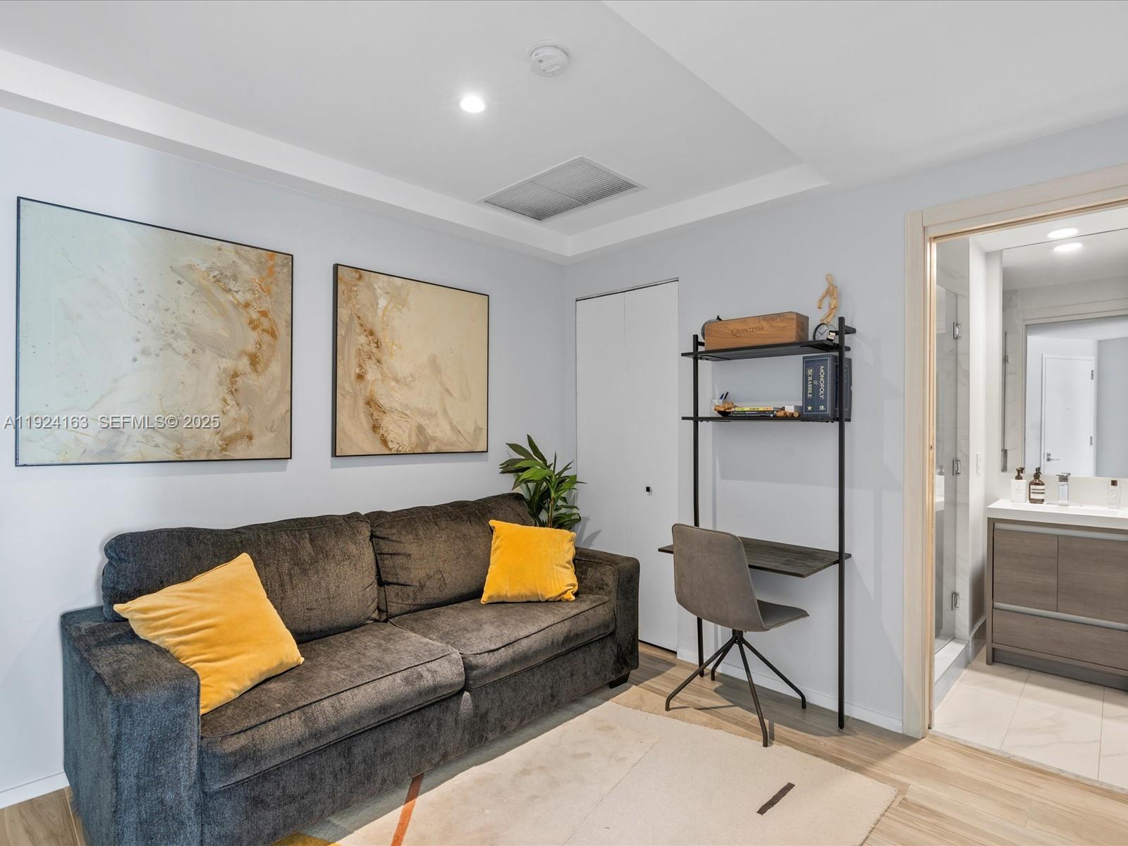 801 S Miami Ave #1603 Miami, FL 33130