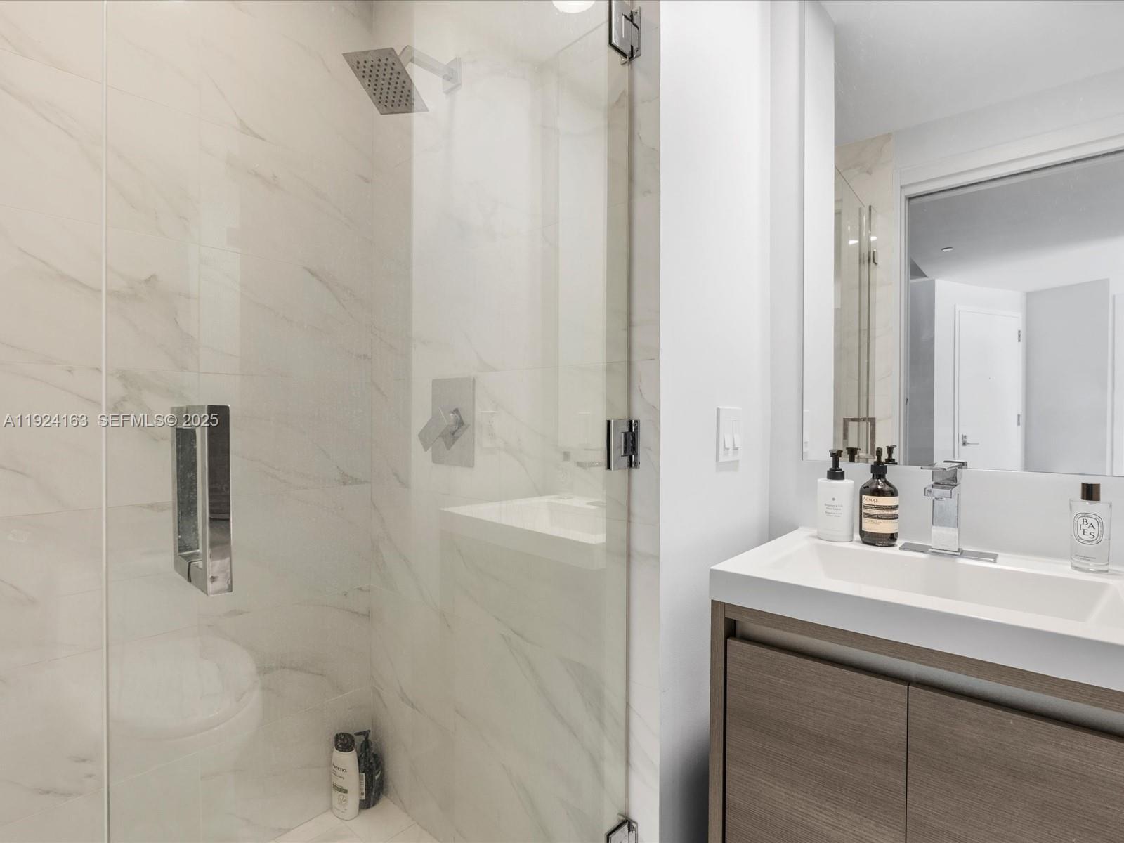 801 S Miami Ave #1603 Miami, FL 33130