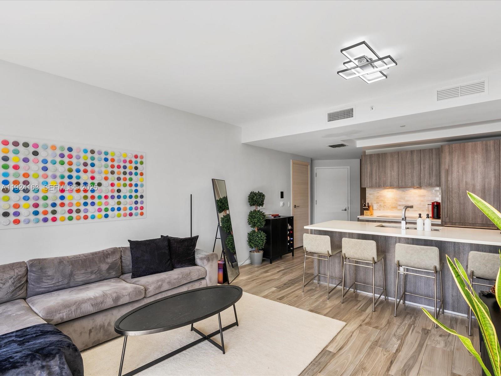 801 S Miami Ave #1603 Miami, FL 33130