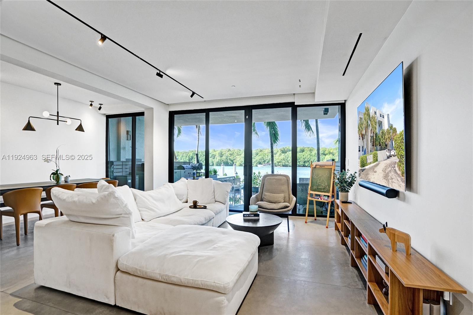 Undisclosed Address Sunny Isles Beach, FL 33160