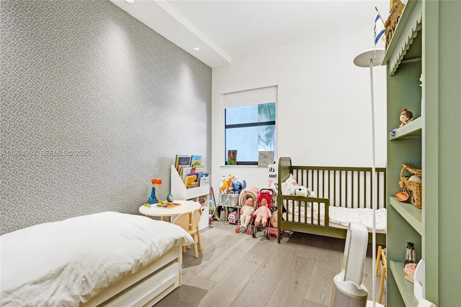 Undisclosed Address Sunny Isles Beach, FL 33160