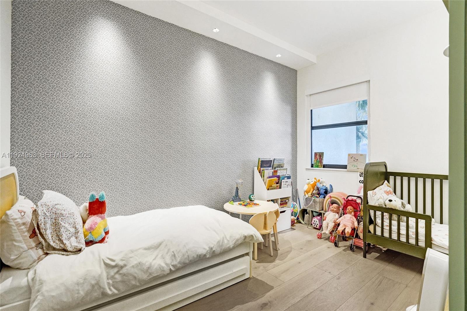 Undisclosed Address Sunny Isles Beach, FL 33160