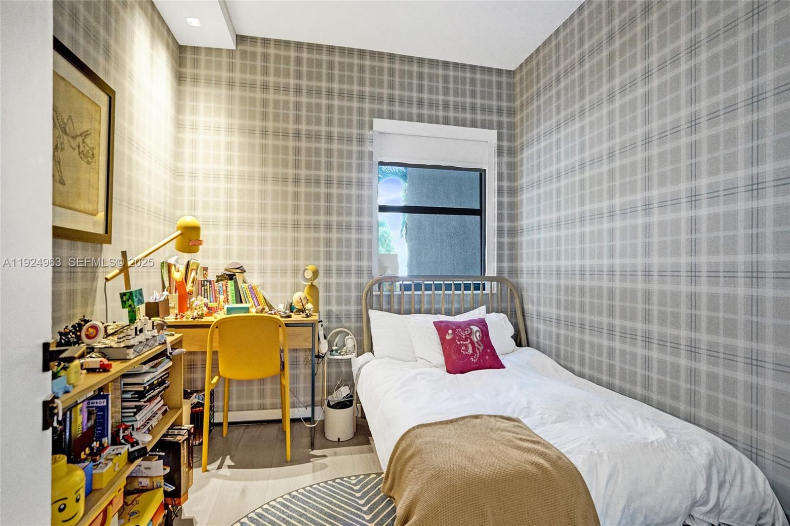 Undisclosed Address Sunny Isles Beach, FL 33160