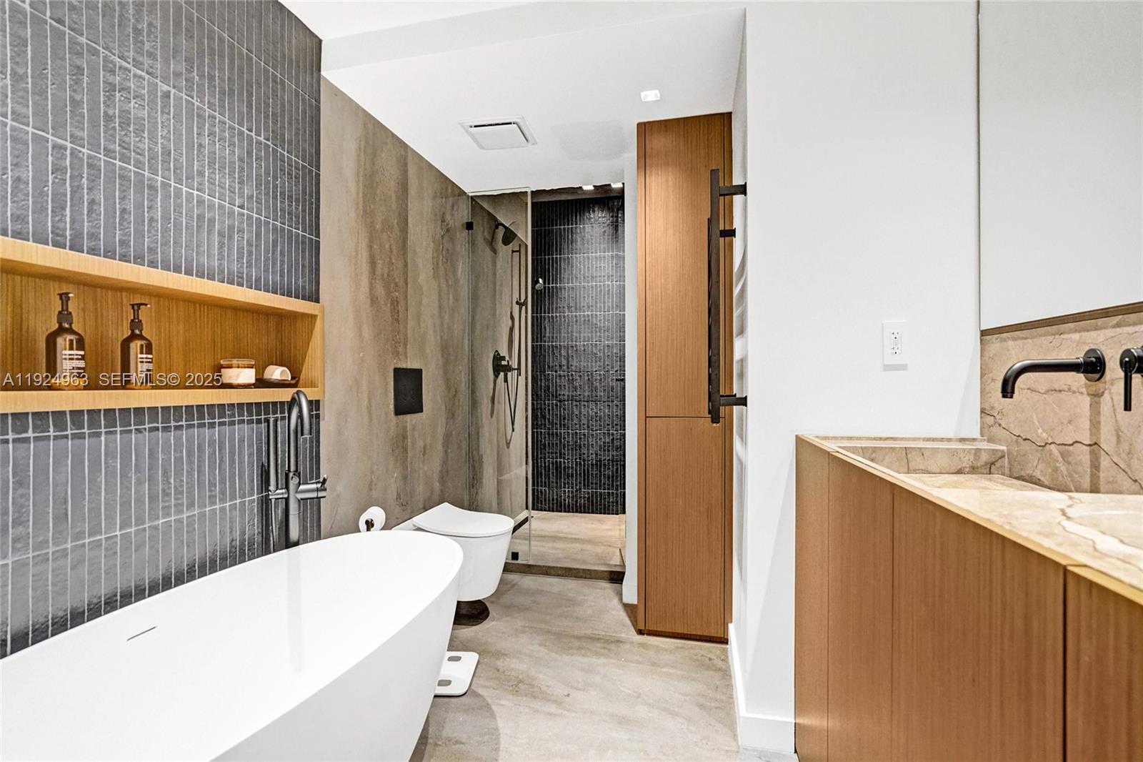 Undisclosed Address Sunny Isles Beach, FL 33160