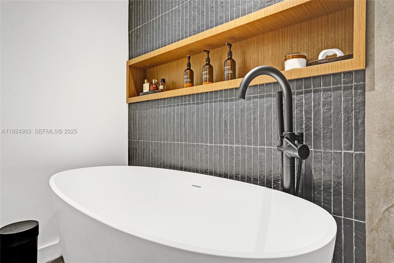 Undisclosed Address Sunny Isles Beach, FL 33160