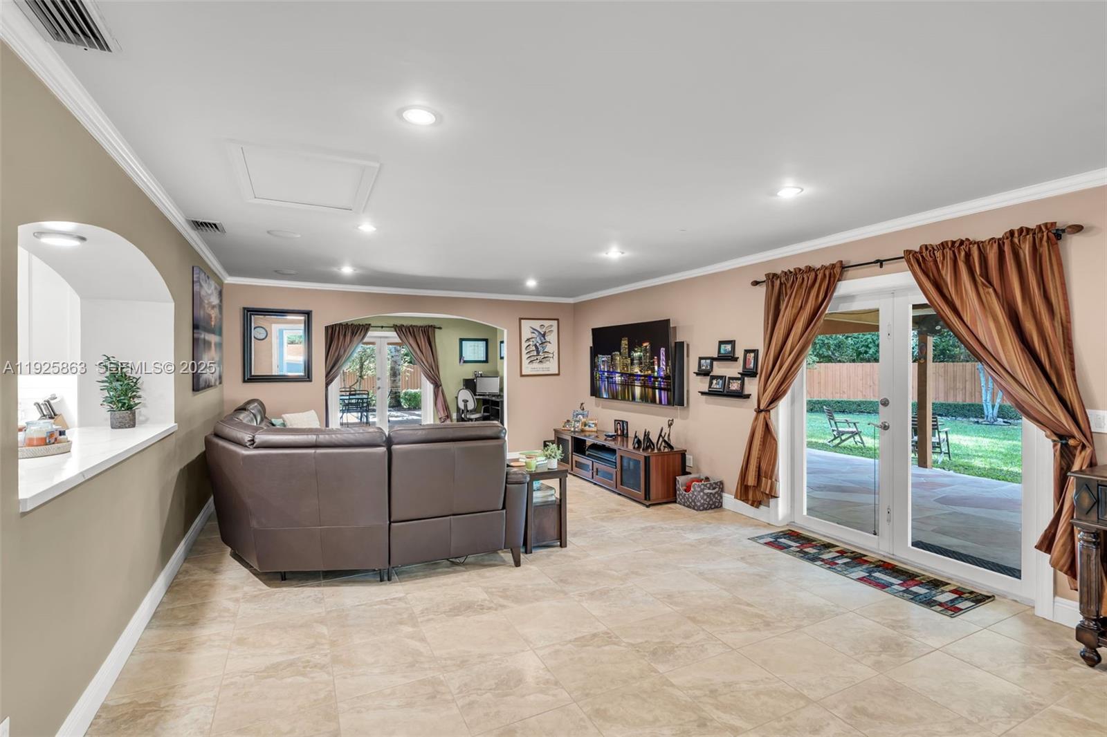 12920 SW 108th Pl Miami, FL 33176