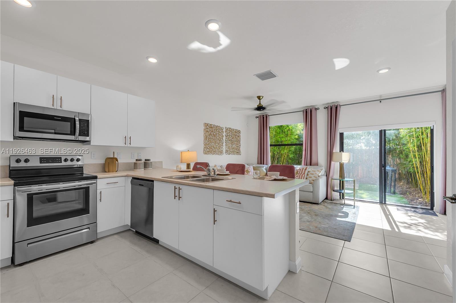 12976 SW 233rd Ter Homestead, FL 33032