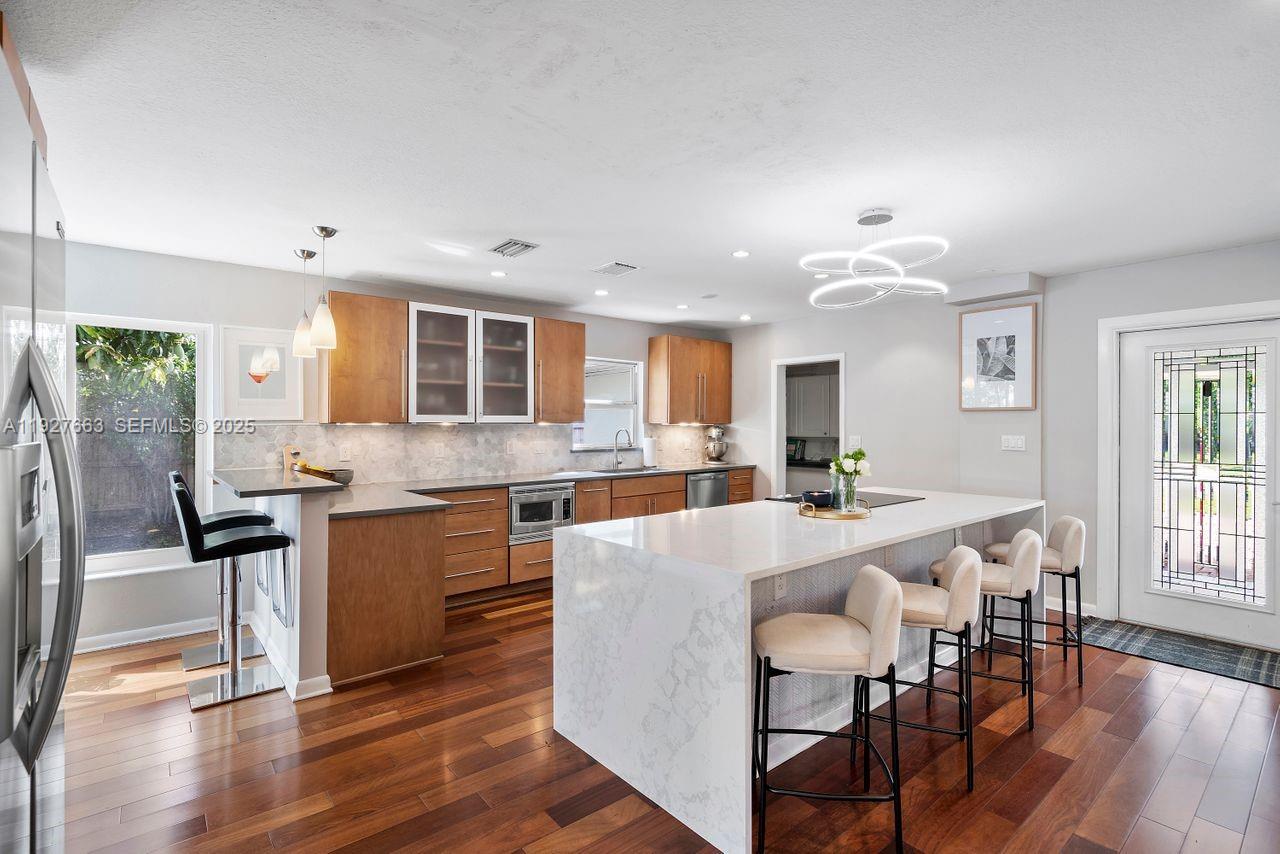 2837 NE 17th Ave Wilton Manors, FL 33334