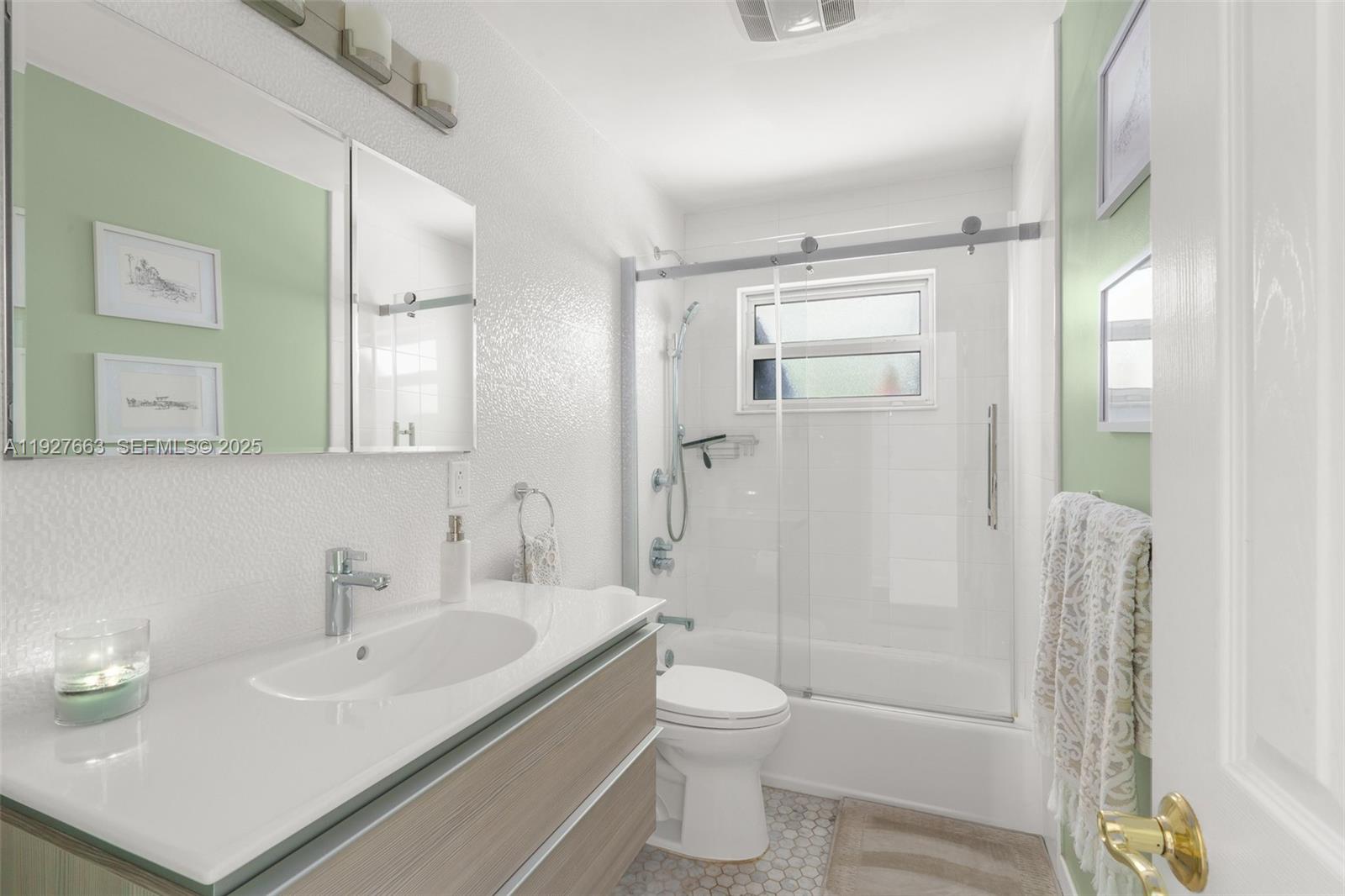 2837 NE 17th Ave Wilton Manors, FL 33334