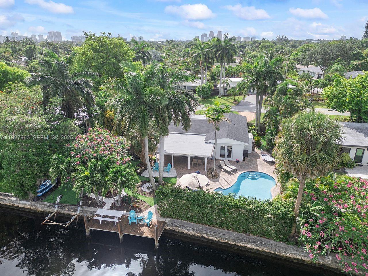 2837 NE 17th Ave Wilton Manors, FL 33334