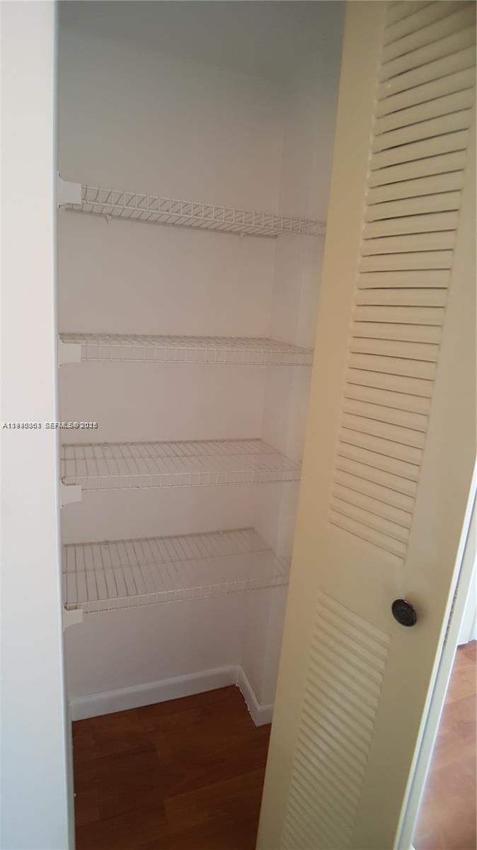 7832 Collins Ave #403 Miami Beach, FL 33141