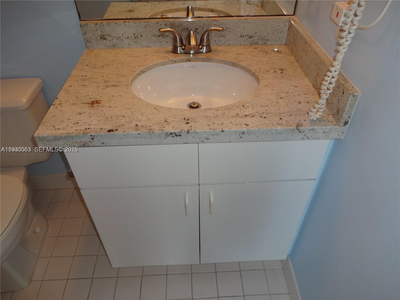 7832 Collins Ave #403 Miami Beach, FL 33141