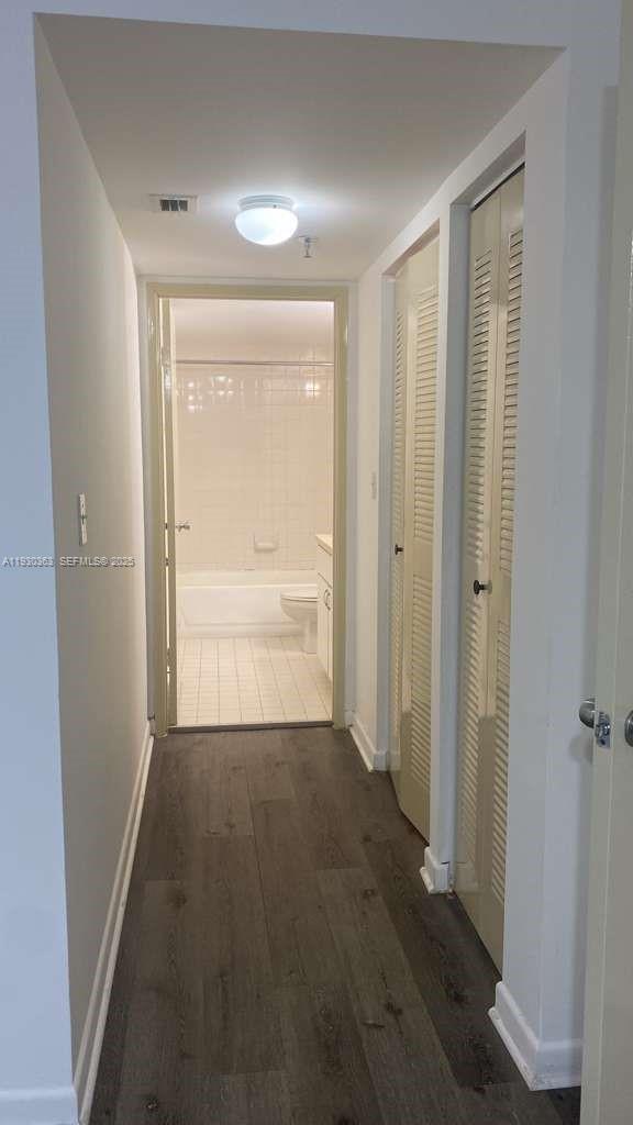 7832 Collins Ave #403 Miami Beach, FL 33141