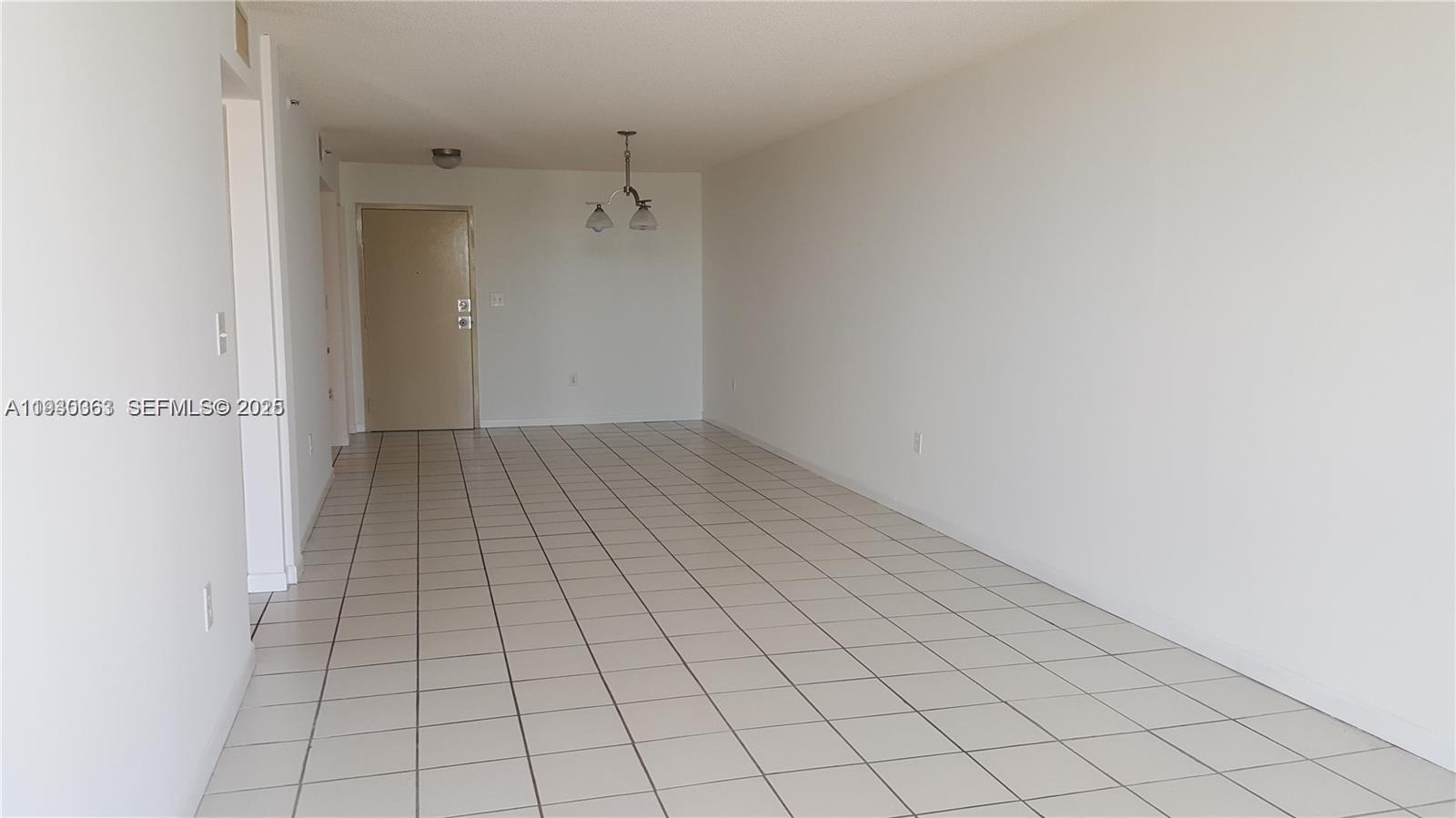 7832 Collins Ave #403 Miami Beach, FL 33141