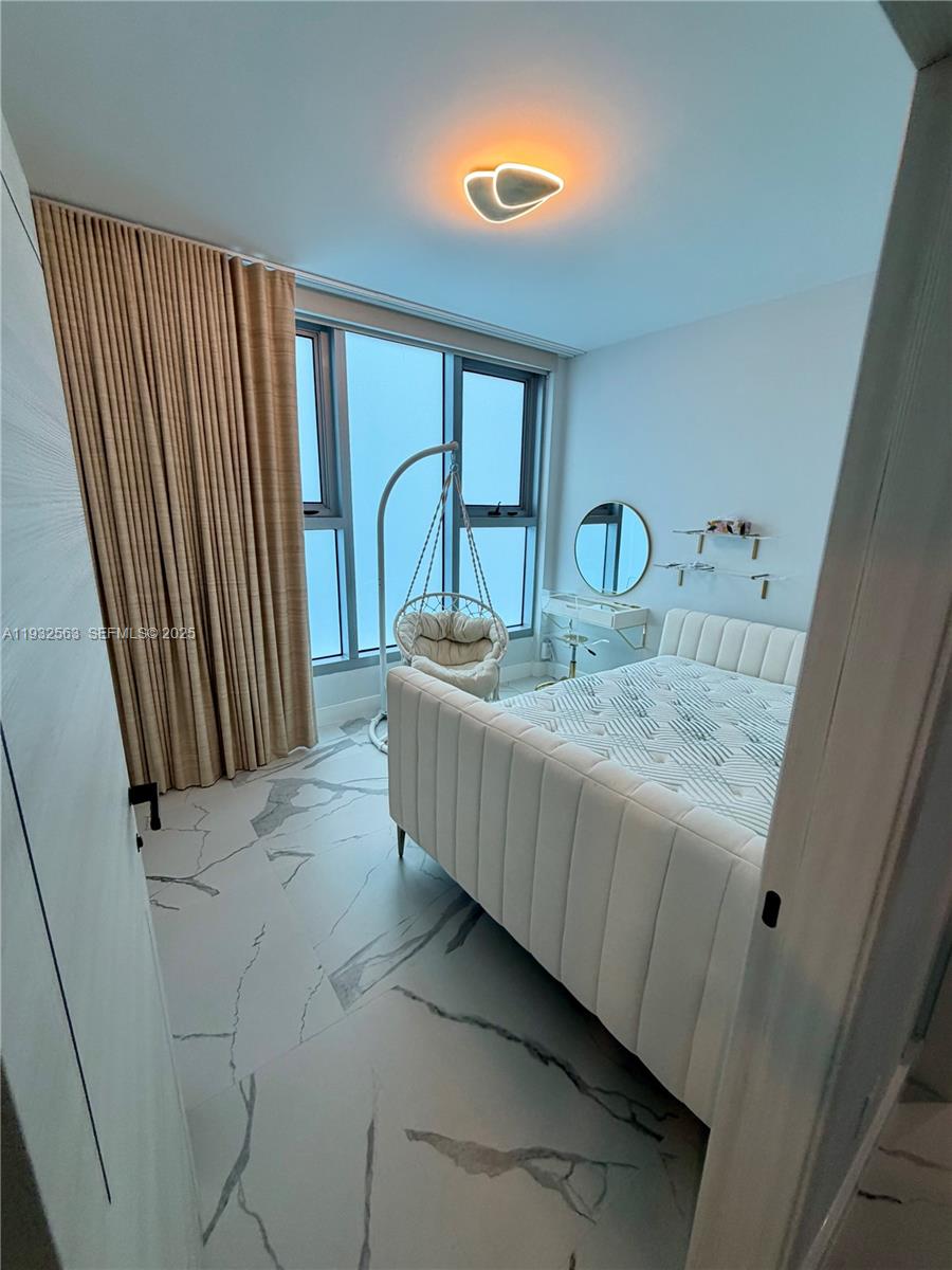 image The Carillon North Tower18