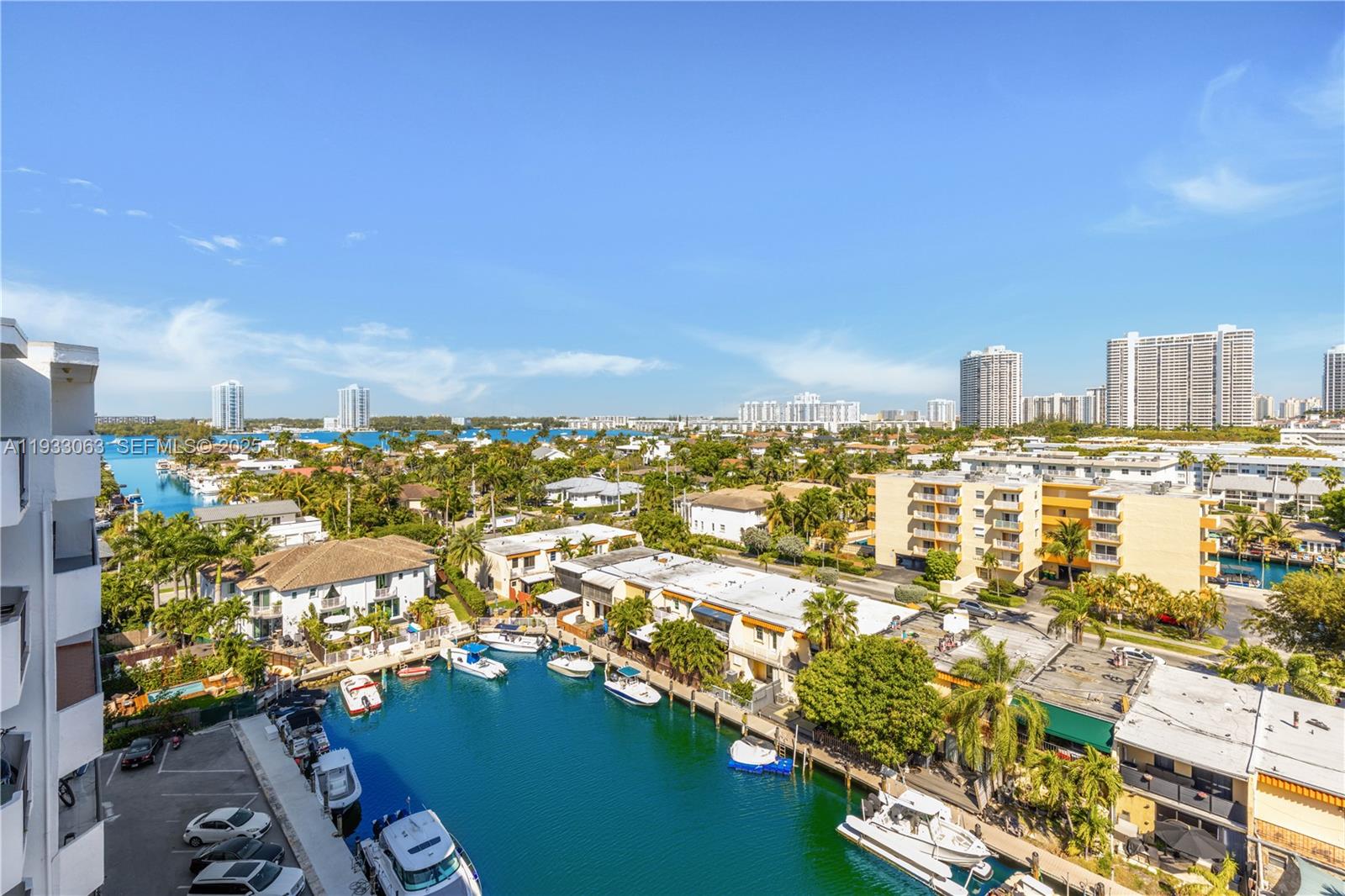 3545 NE 166th St #1004 North Miami Beach, FL 33160