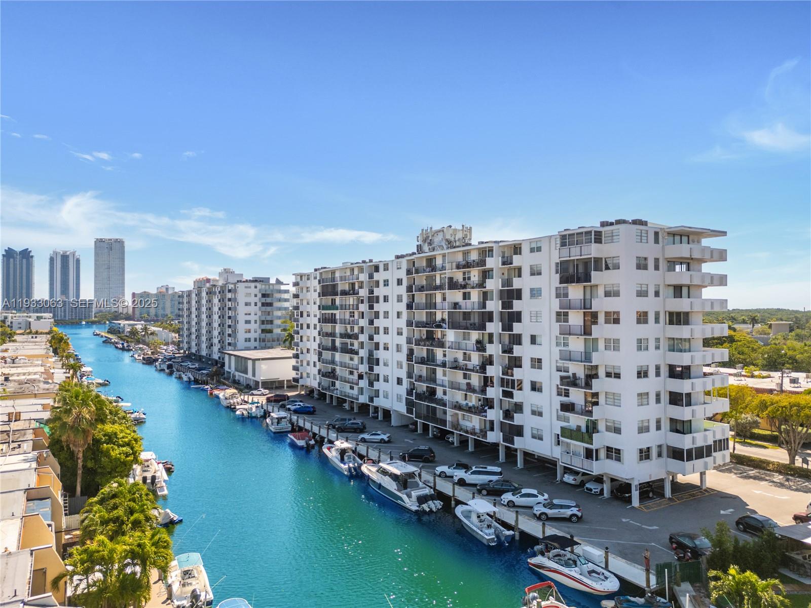 3545 NE 166th St #1004 North Miami Beach, FL 33160