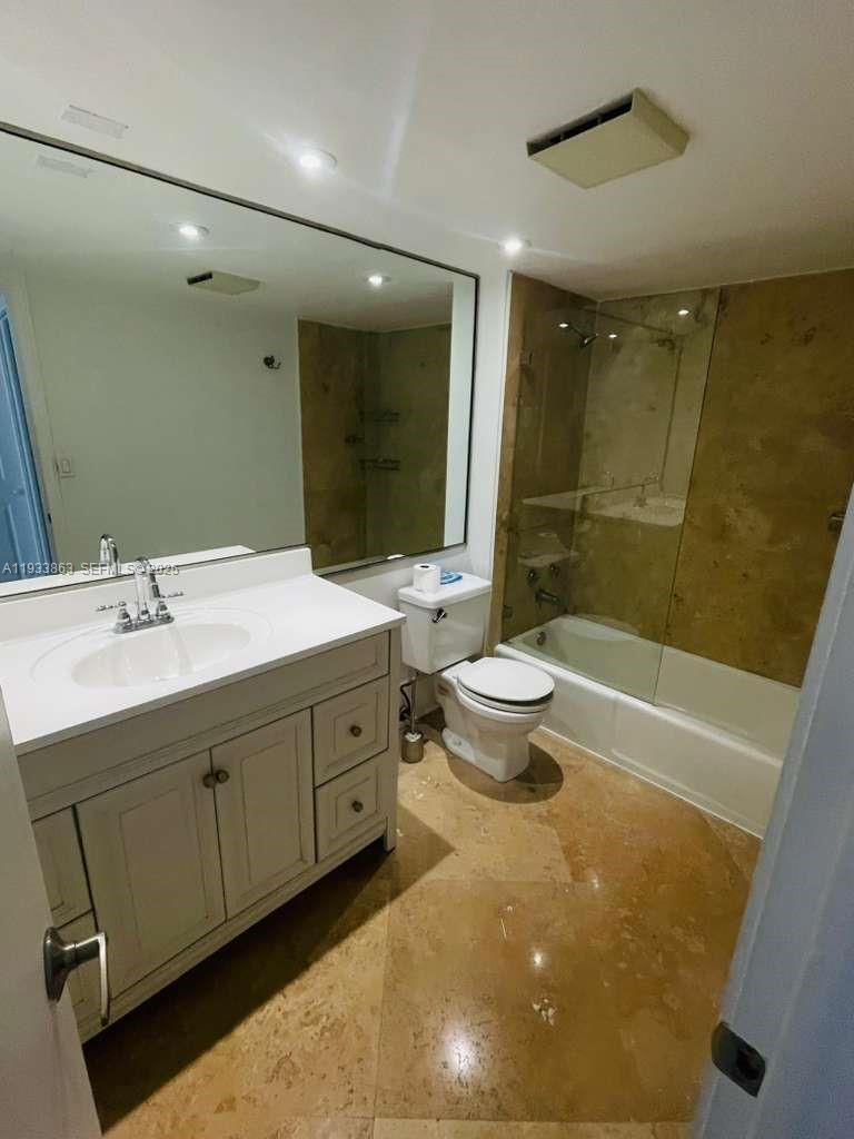 780 NE 69th St #1507 Miami, FL 33138