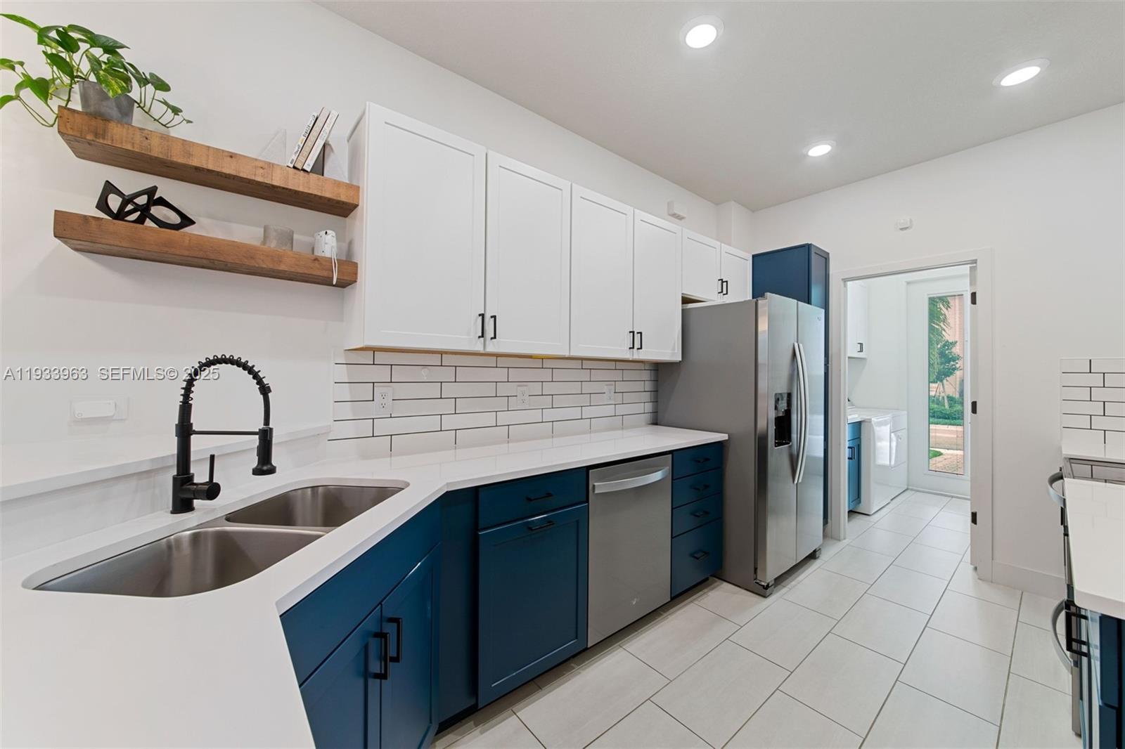 5180 Eucalyptus Dr #2 Hollywood, FL 33021