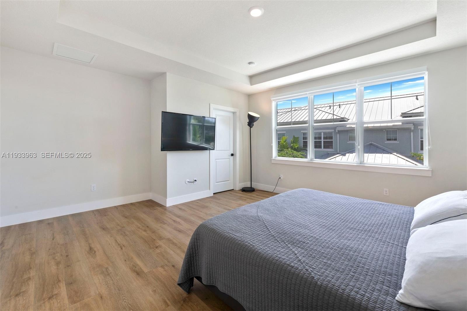 5180 Eucalyptus Dr #2 Hollywood, FL 33021