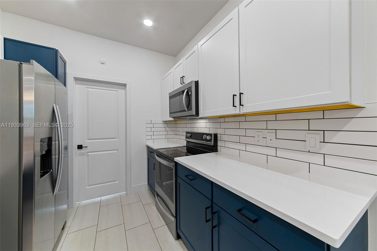 5180 Eucalyptus Dr #2 Hollywood, FL 33021