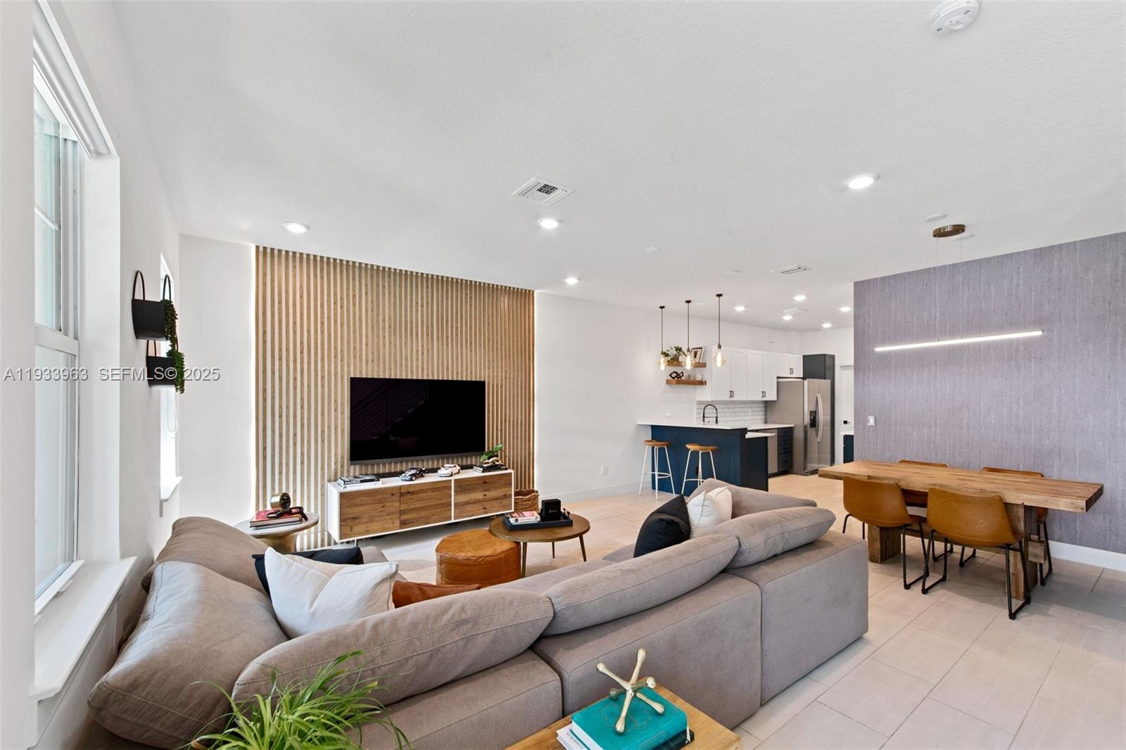 5180 Eucalyptus Dr #2 Hollywood, FL 33021