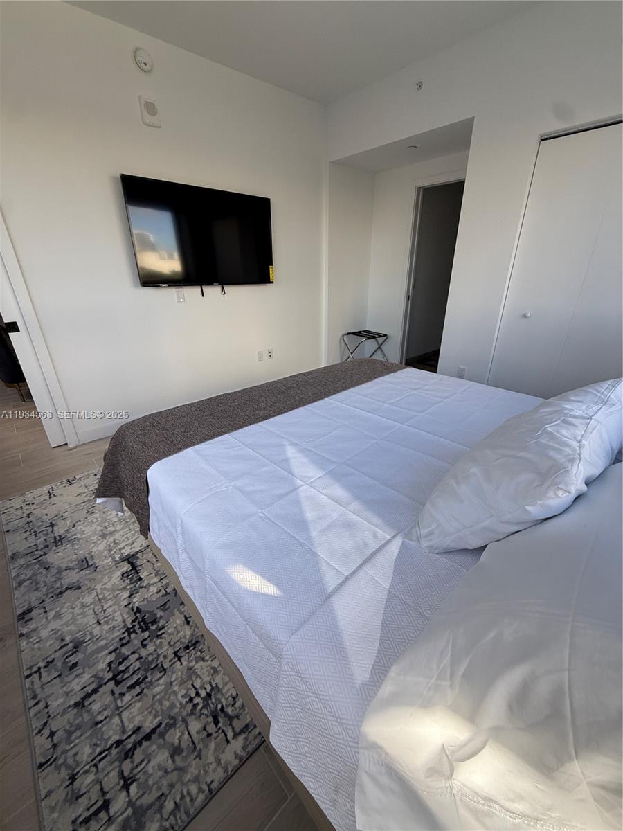 225 N Miami Ave #501 Miami, FL 33128