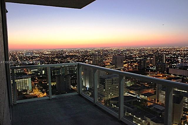 image Vizcayne South Tower0