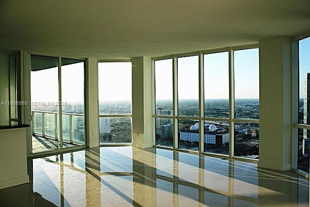 image Vizcayne South Tower11