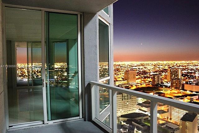 image Vizcayne South Tower4