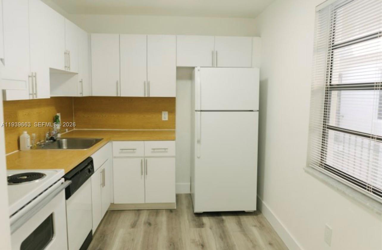 8287 SW 128th St #210 Pinecrest, FL 33156