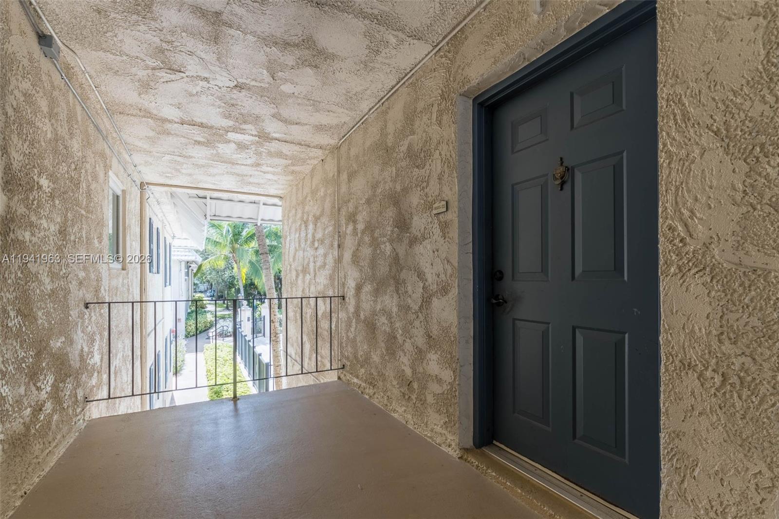 8605 SW 68th Ct #22 Pinecrest, FL 33156