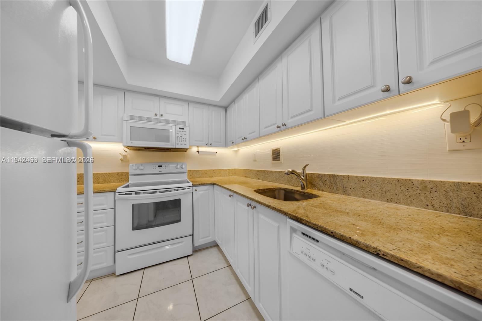 image Mirador 1200 (North Tower)30