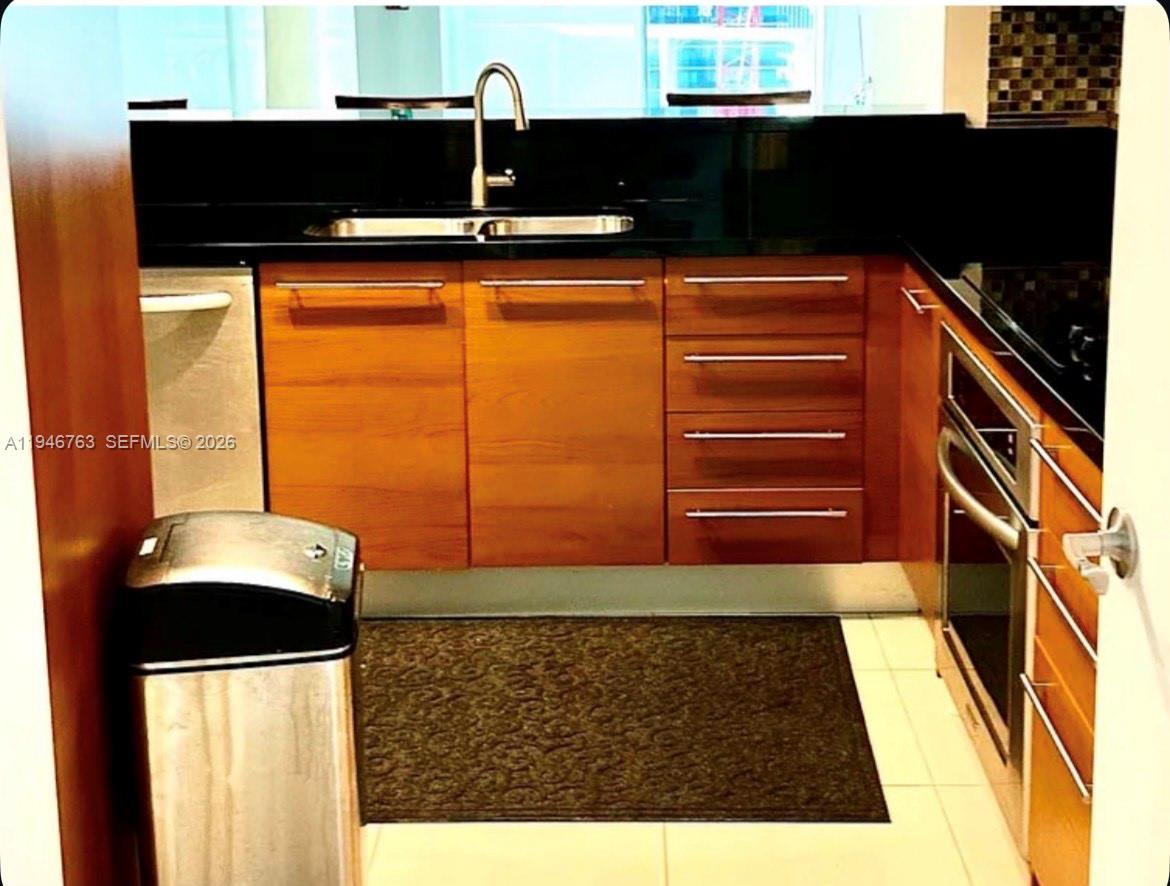 image Vizcayne South5