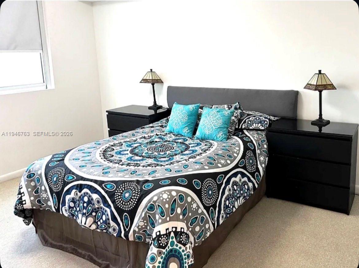 image Vizcayne South6